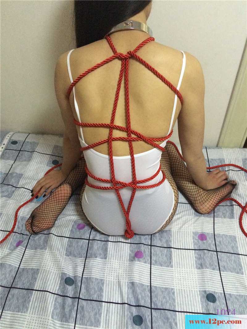 调教相好5年的小女友，秀绳艺表忠心(22P)