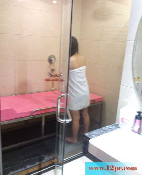 走进桑拿之KJ偷拍(22P)