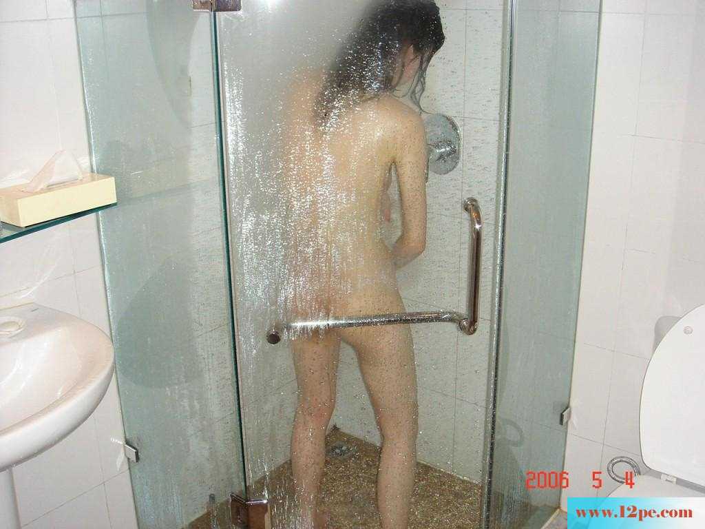 26部国产少妇自拍套图，部部经典(86P)