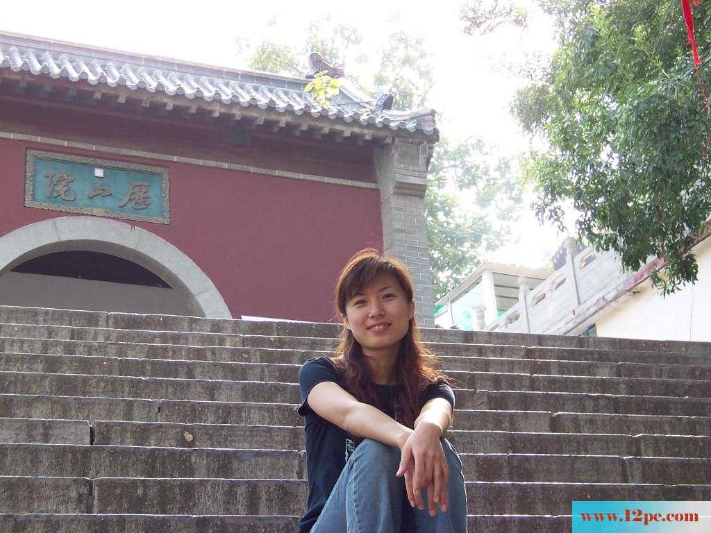 26部国产少妇自拍套图，部部经典(86P)