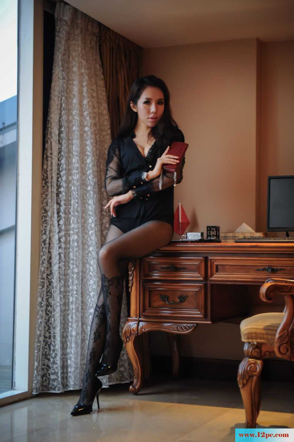 超性感高挑美女高跟丝袜美腿(48P)