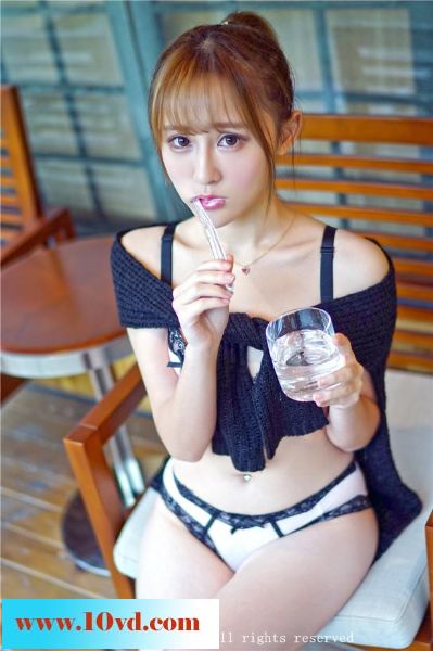 独家小清新女子媚媚动人【12P】