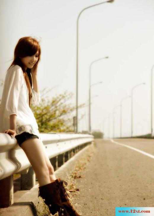 苗条少女春天的气息(11P)