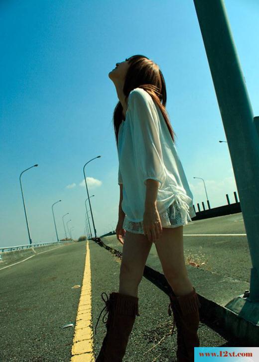苗条少女春天的气息(11P)