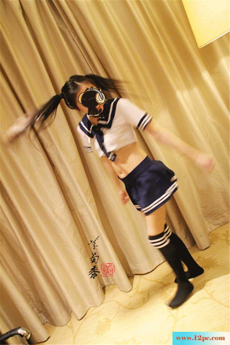 黄蜀黍第四季：对能深喉的粉嫩学生妹霸王硬上