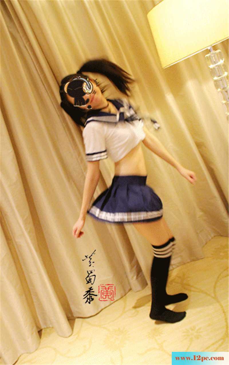 黄蜀黍第四季：对能深喉的粉嫩学生妹霸王硬上