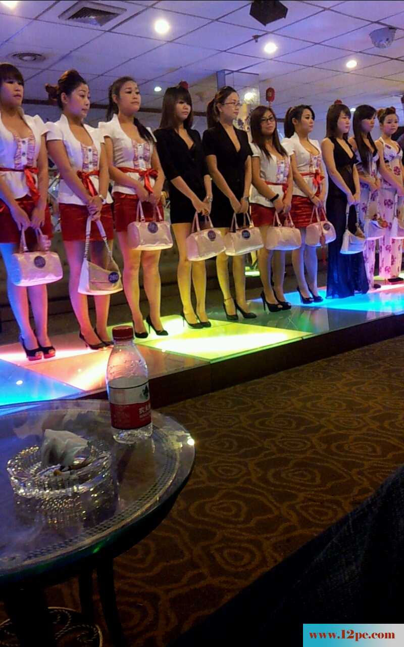 走进桑拿之后入式(24P)