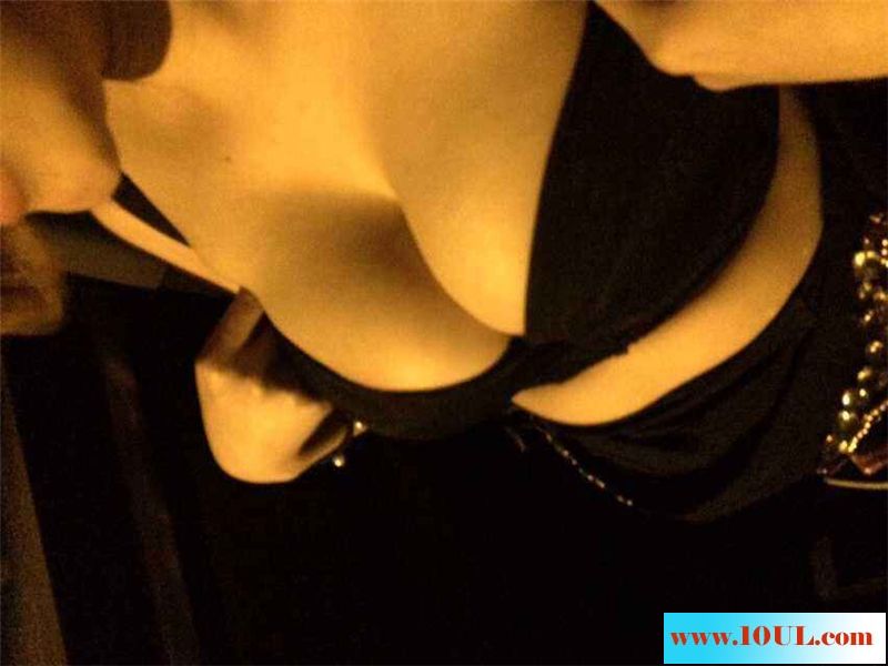 23-11巨乳小炮友按耐不住的春心(13P)