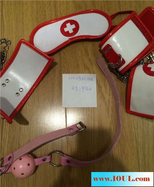 23-11靠江兄弟再战贫乳小骚B，安心内射(14P)