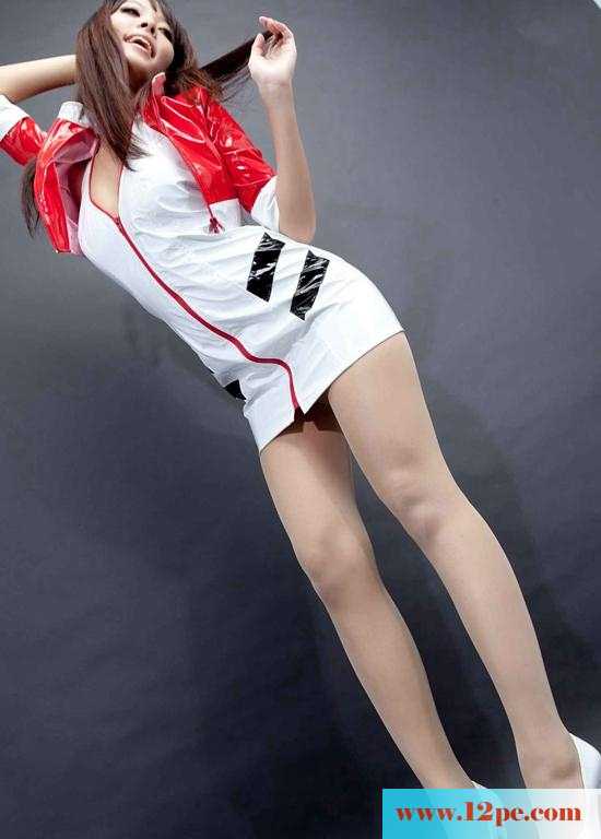 迷人深情的性感美女细长的肉丝腿真诱人(19P)
