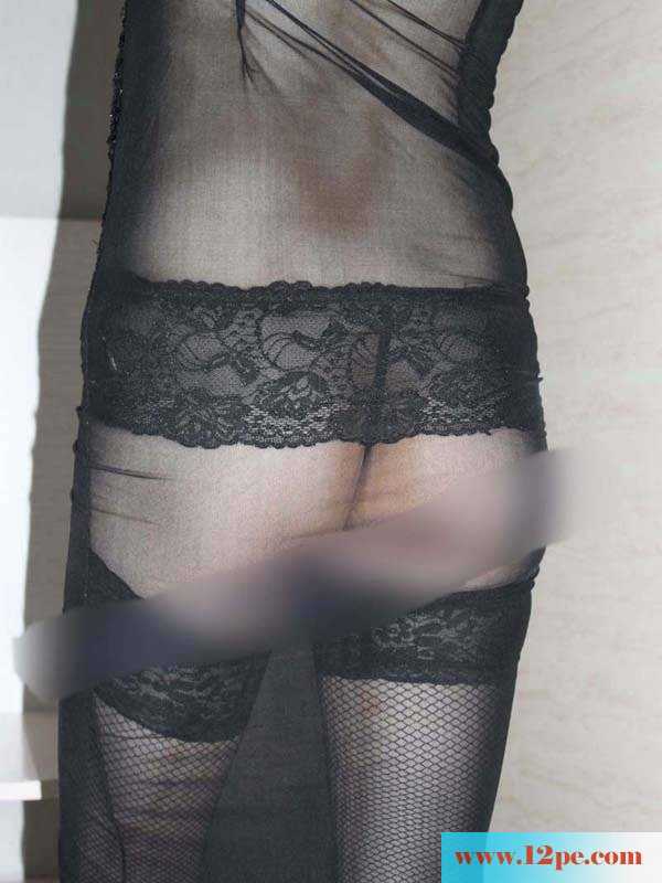 薄纱礼服下女性最私密的器官一览无余(16P)