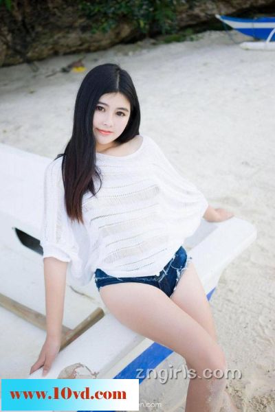 露西妹妹沙滩美臀秀【12P】