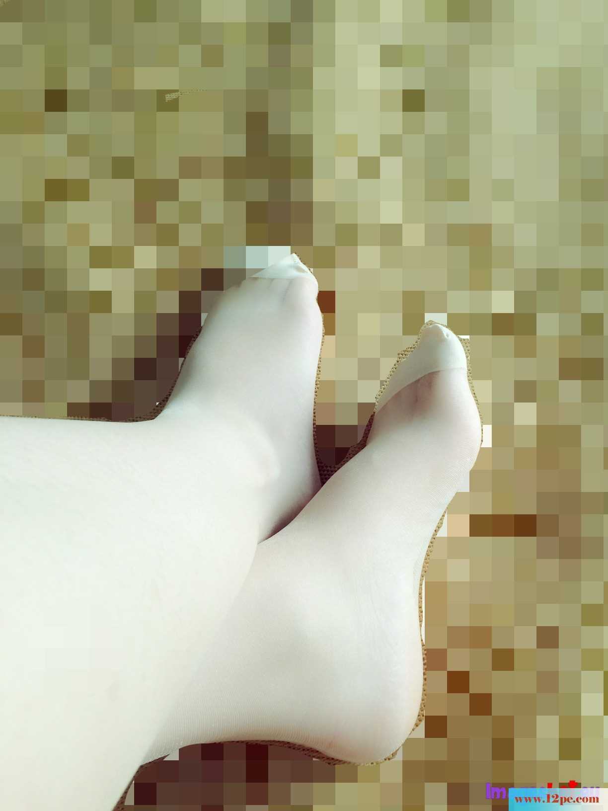 和大学校园里磨人小妖精的二三事(10P)