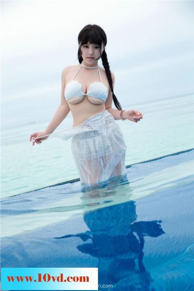 纱裙丰满女炎炎夏日海边秀身材【12P】