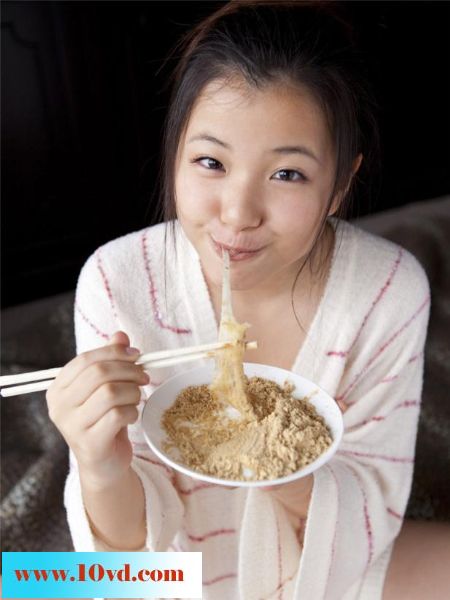 贪嘴小美人很可爱【10P】