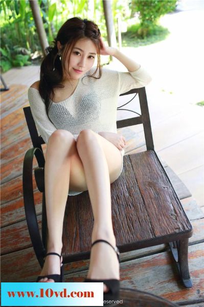 细嫩粉腿艳美女子【10P】