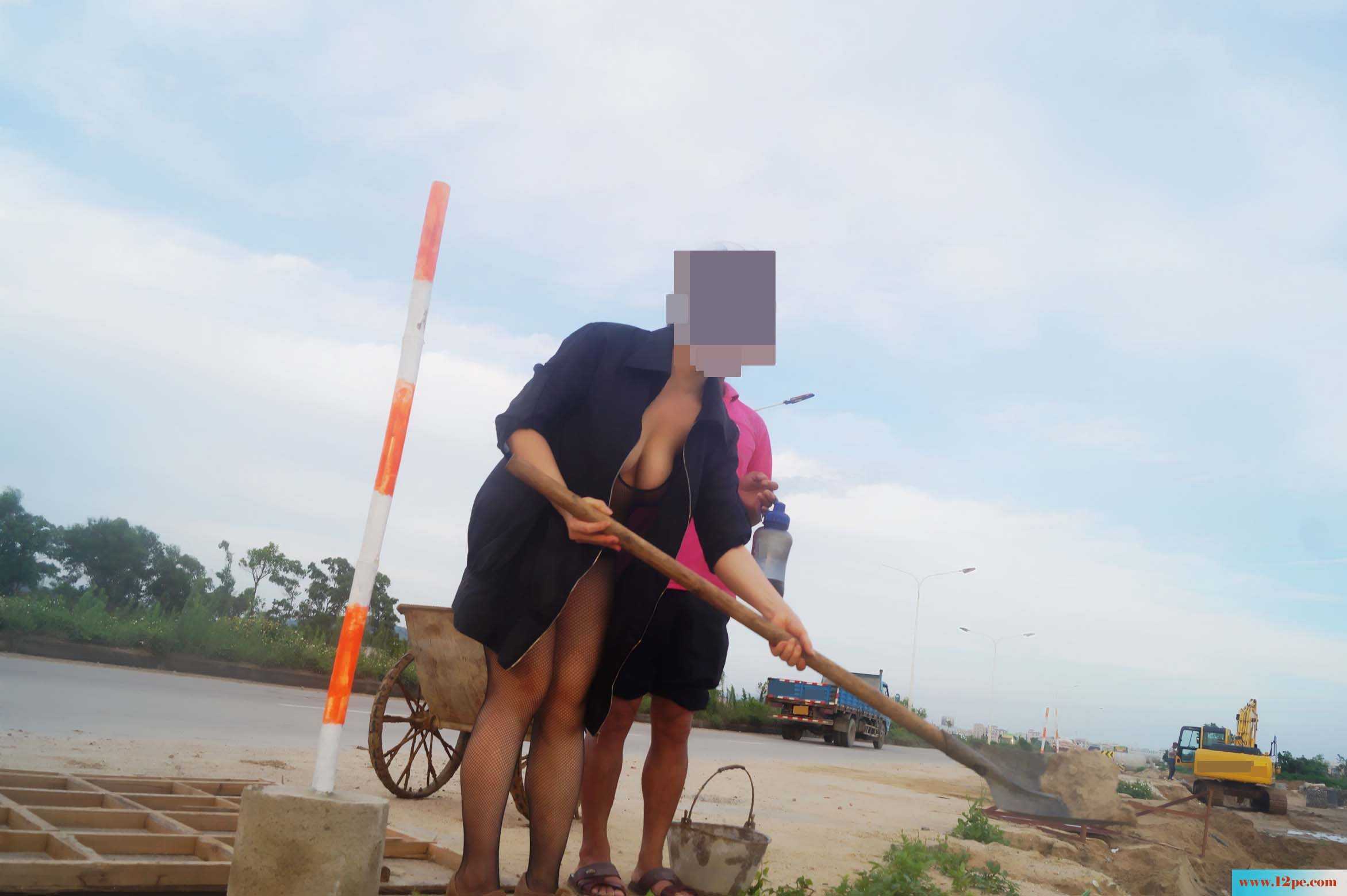 骚妻外拍学习篇完善版：妇唱夫随摄天下之农林