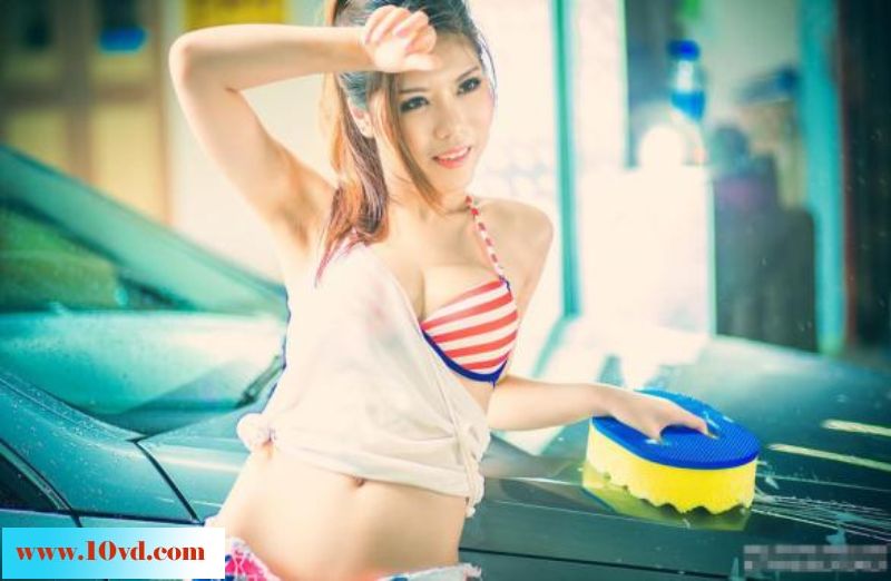 财迷女爱大奔车洗车也撩人【12P】