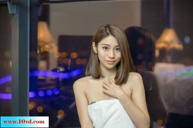 豪华卧室里的小萌嫩妹妹【13P】