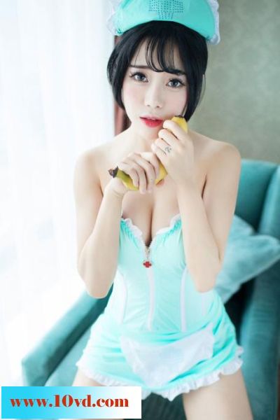 诱人性感美女爱香蕉【14P】