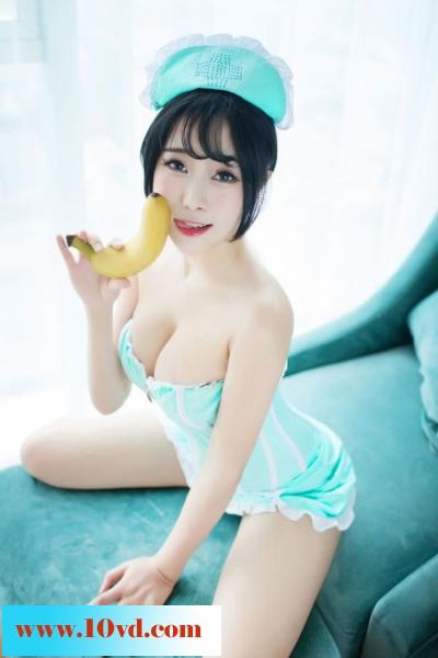 诱人性感美女爱香蕉【14P】