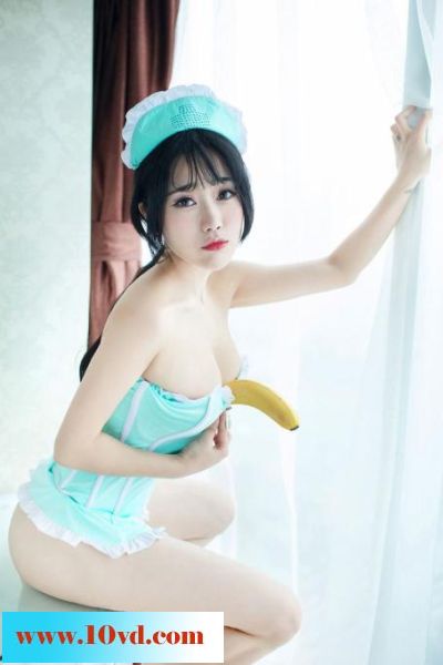 诱人性感美女爱香蕉【14P】