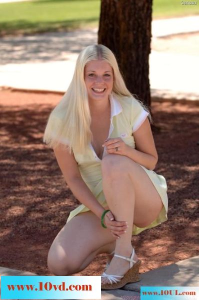 Carissa-The-Playground(12P)