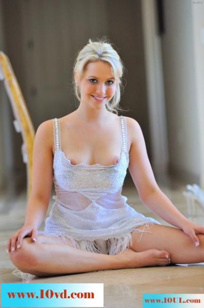 Jessica-the-beautiful-contortionist(15P)