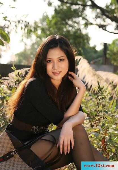 黑丝气质靓女(10P)