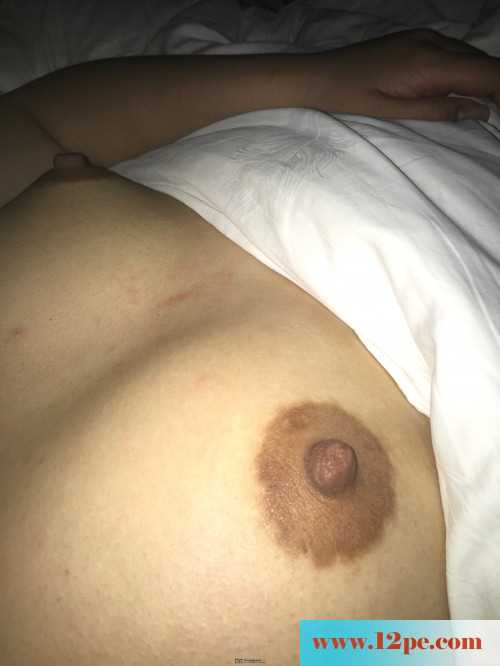 把玩巨乳骚货的大奶，美乳控的福利！(31P)