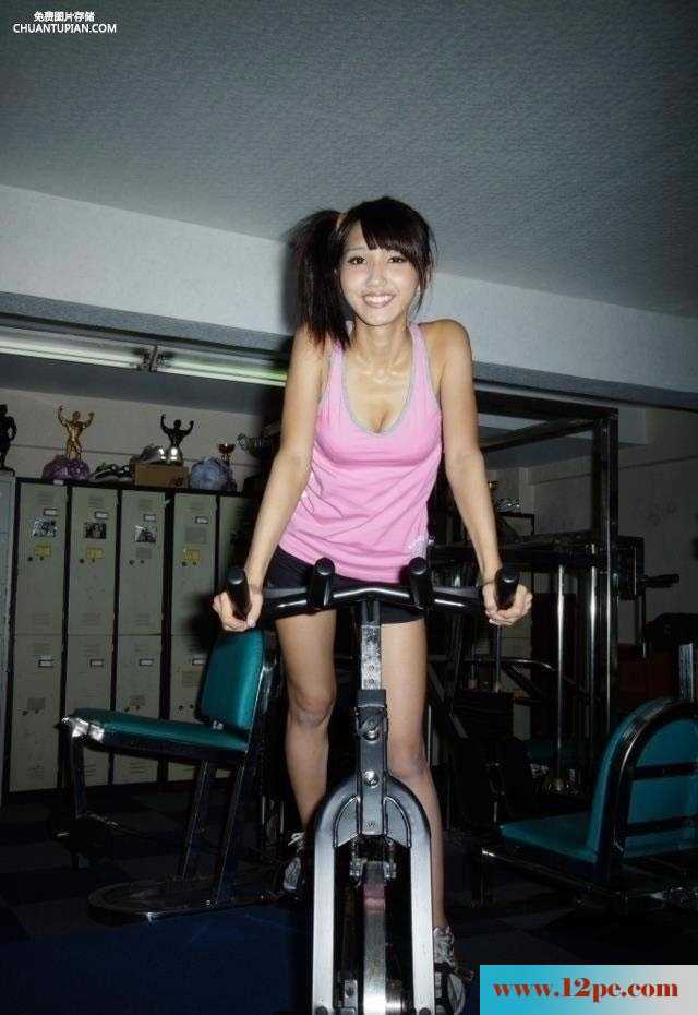 动感健美的外籍妹子(12P)