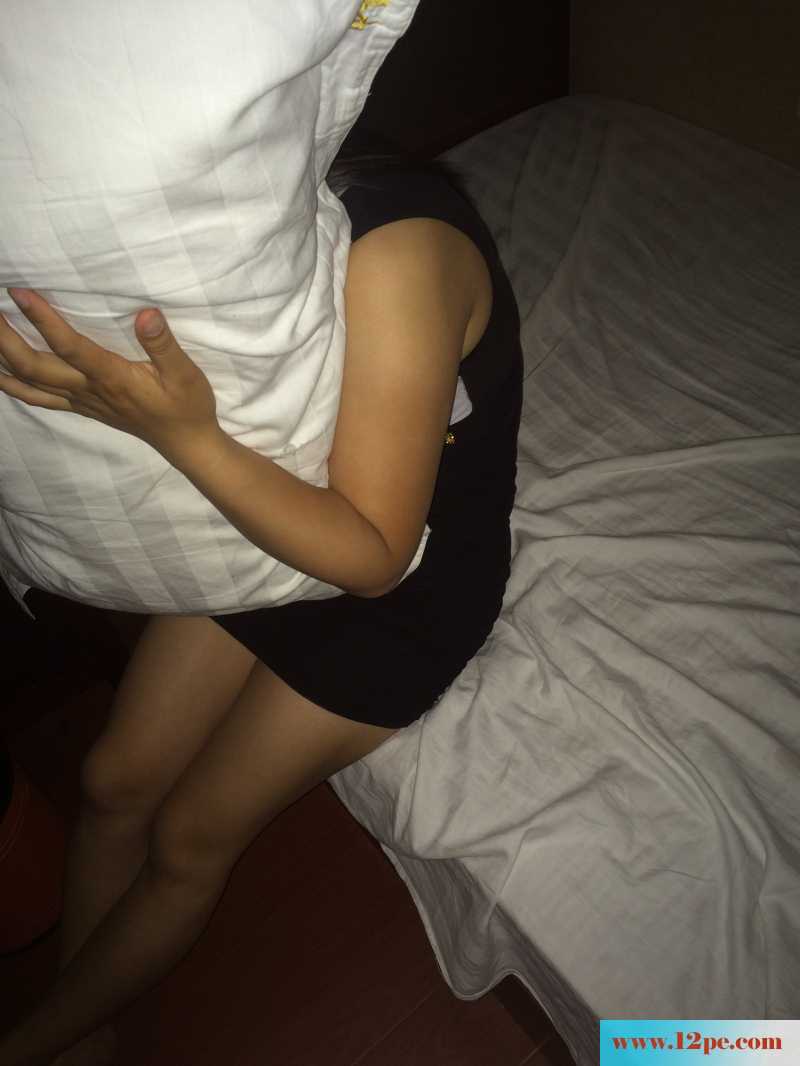 附近的人约上一个白富美，艹起来不是一般的爽