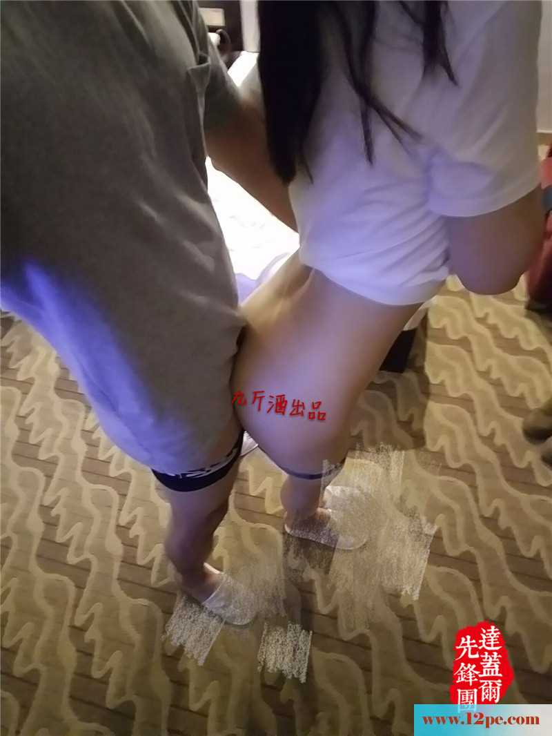 纵情驾驶鲁B拜金女外出游玩挥霍青春岁月(18P)
