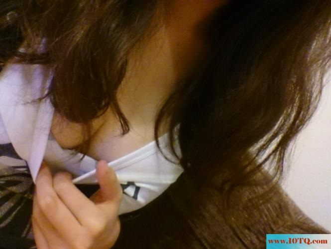 美少女还是处女哦！生理前想男生自拍摄的一些