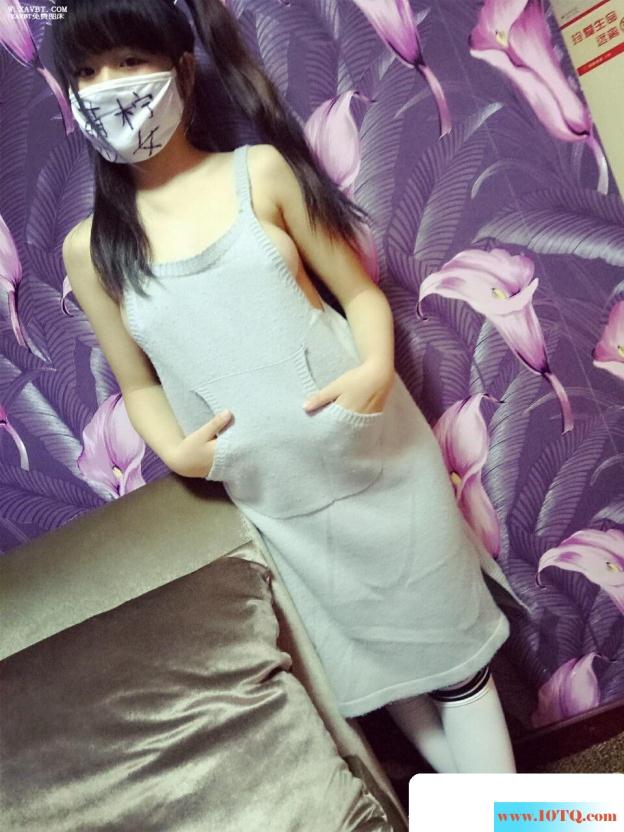 萌萌哒的小淫娃萌柠少女,白色衬衫粉色内衣白丝
