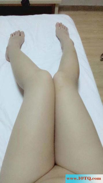 难得一见的饱满粉木耳大奶炮友(11P)