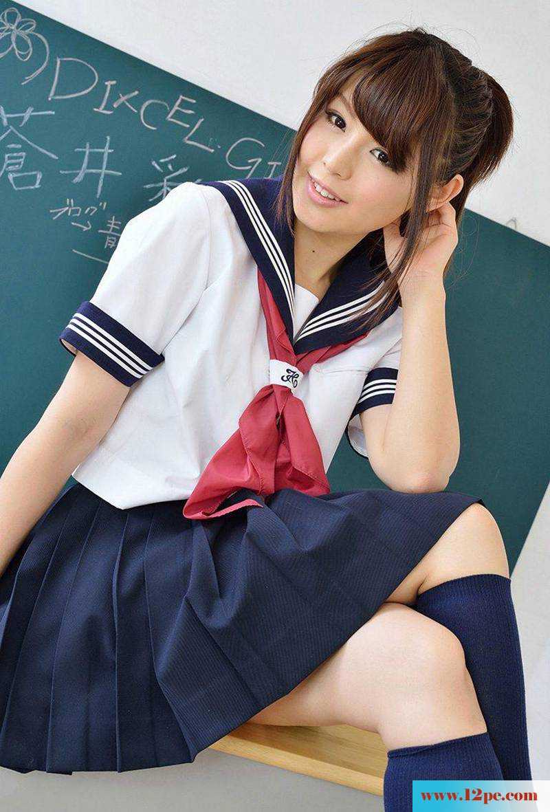 萌妹子单纯的学生制服(16P)