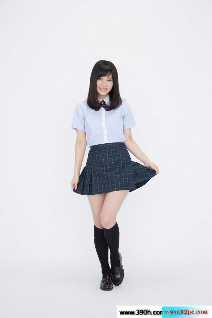 日本学生妹橘花凛桃色入学仪式