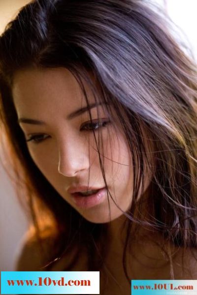 俏丽自然挺的咪咪美人-(12P)