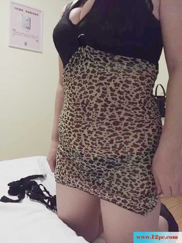 陌陌约的功夫好的熟女-穿着豹纹渔网袜诱惑我
