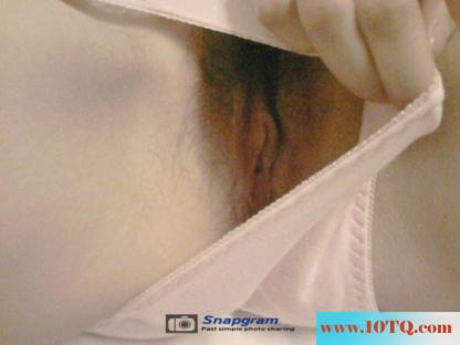 老婆洗香香时拍的美乳和嫩屄(11P)