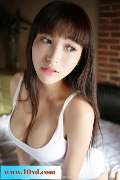 摄人心弦的清新可人女子【12P】