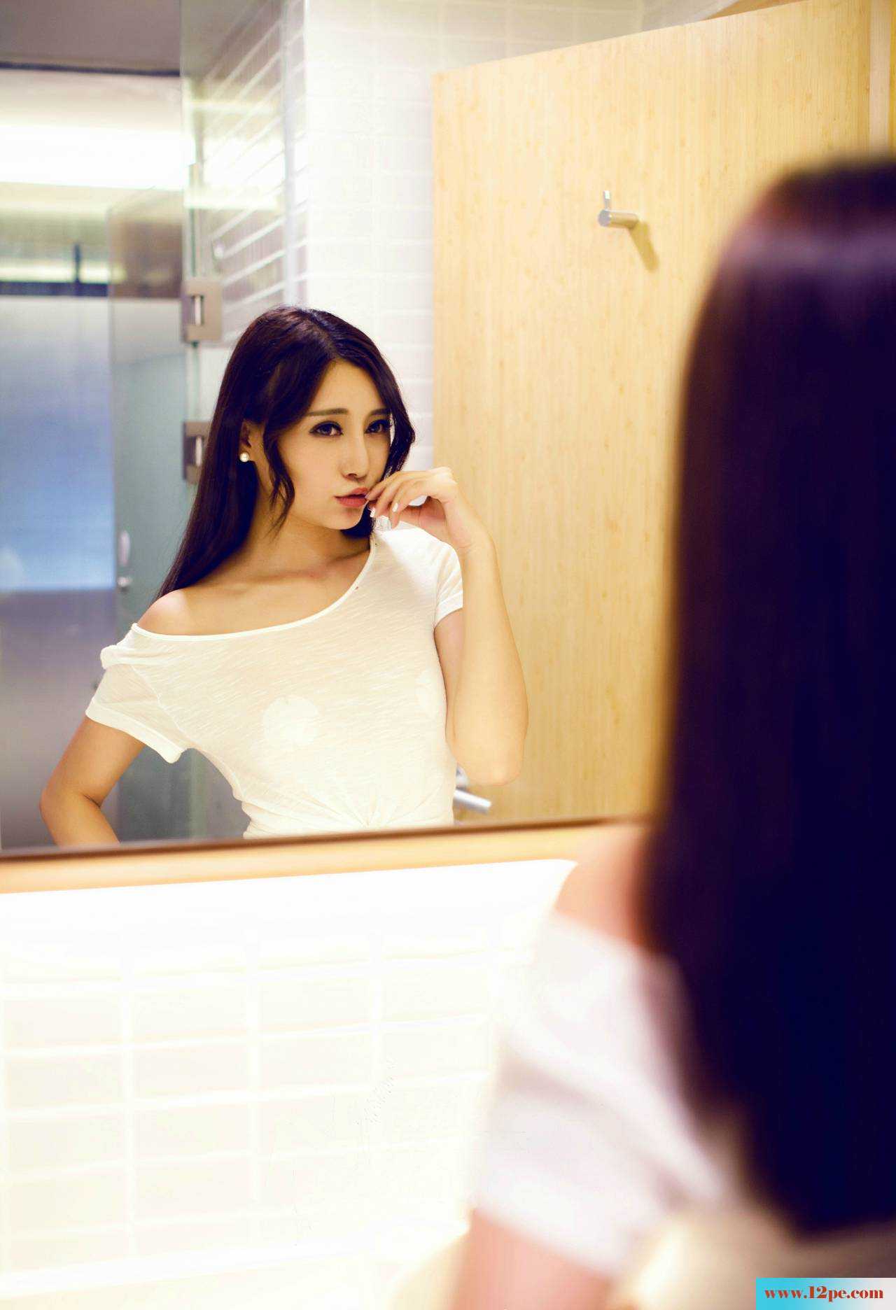 妩媚女人湿身的感觉(11p)