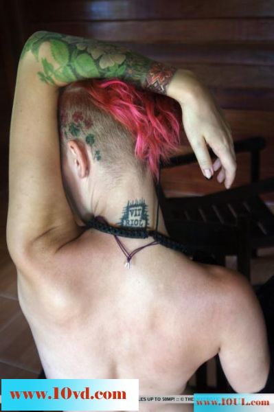 The-Life-Erotic-Leocadia-Tantalizing-Lips(15P)