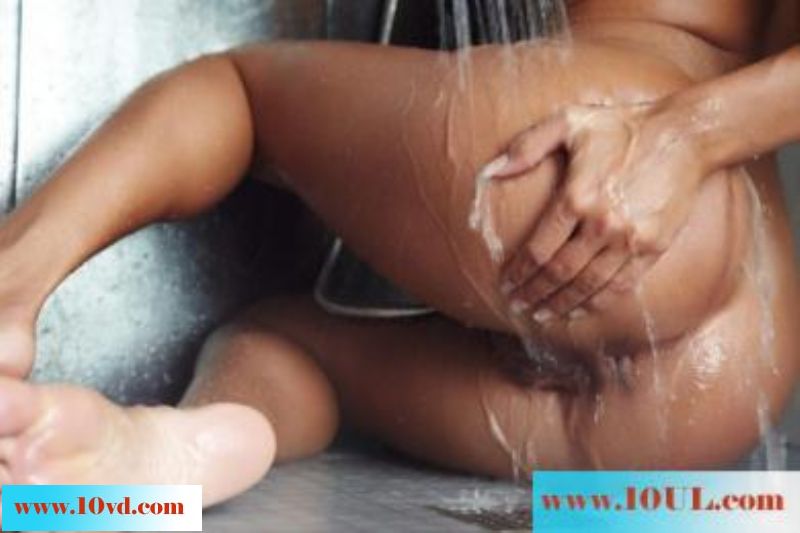 wet-masturbation-brunette(12P)