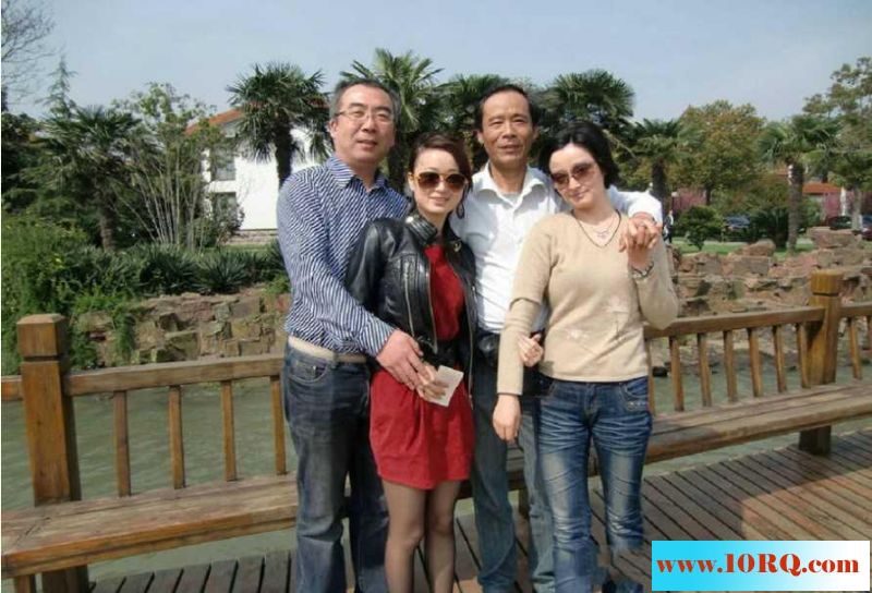 05-11给钱讓老教授隨便照12P
