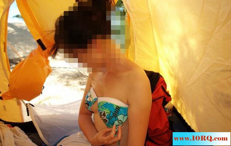 05-14浪漫海邊和心愛女人曬著太陽操著逼24P
