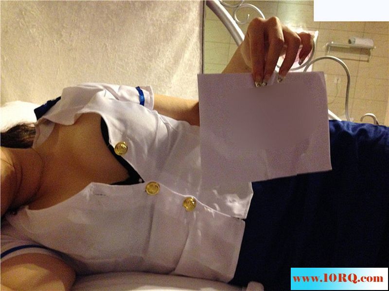 05-14情人穿空姐制服給我口交，興奮後就把她肛交