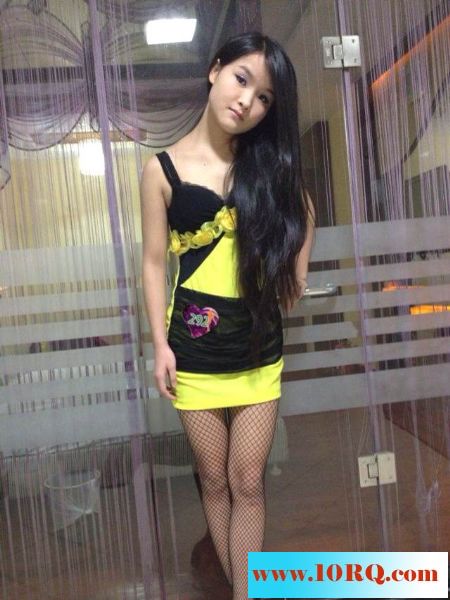 06-04走进桑拿好漂亮妹子14P