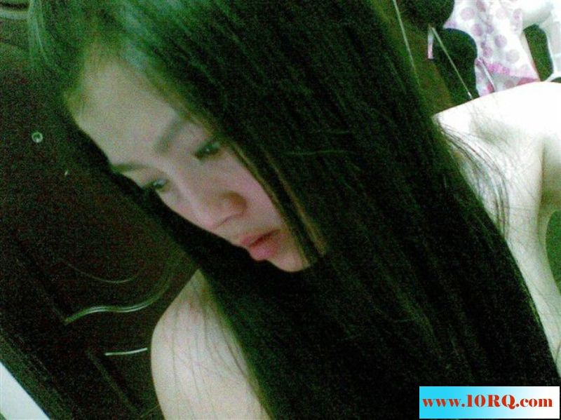 06-25经典重温大学美女校花邮箱被破解大量淫照和